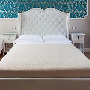 Opera Relais , Messine Italie